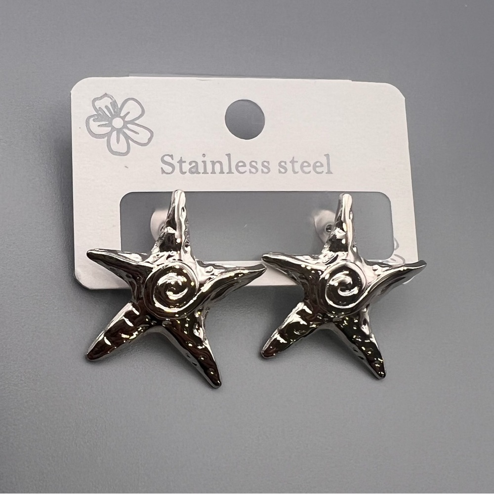 5/$25 Stainless Steel Silver Starfish Earrings